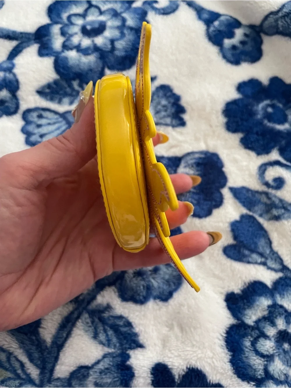 NWT Disney’s Rapunzel Bath & Body Works Yellow Sun Keychain Coin Purse
